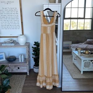 Saylor maxi dress size large - has been tried on but not worn.